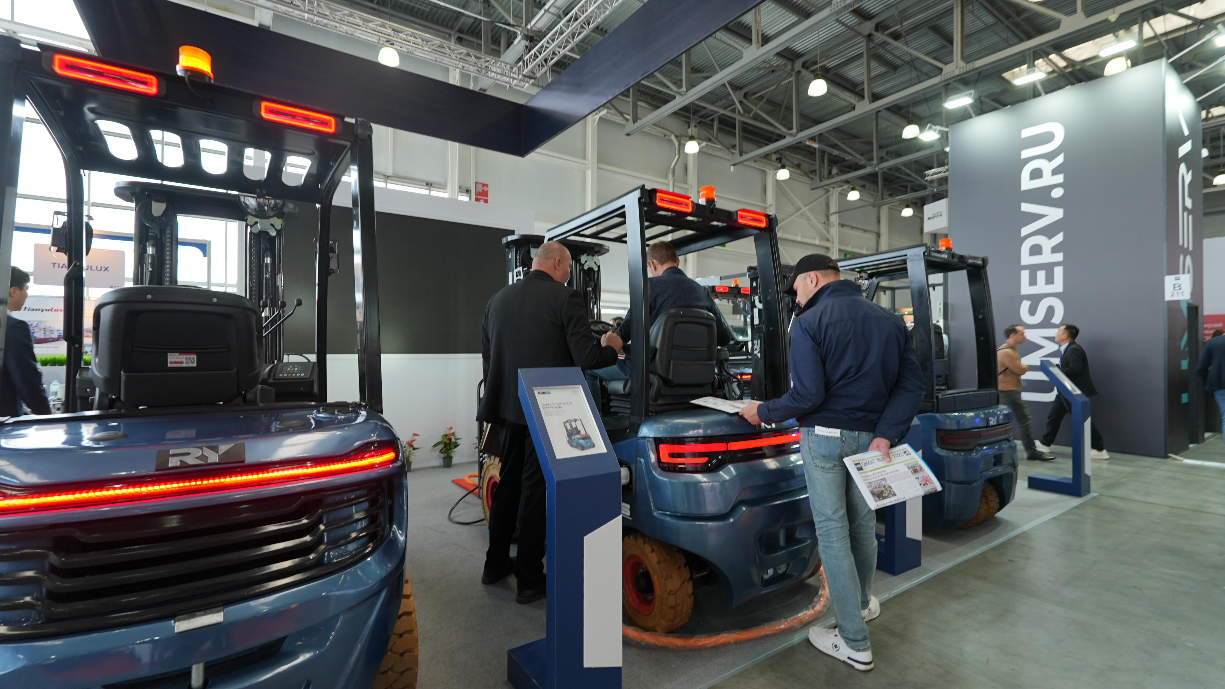 Spotlight on Core Products, Demonstrating Technical Strength W centrum uwagi produkty podstawowe, wykazujące siłę techniczną